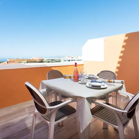 Playa Vistas With Breathtaking Sea View, Only 100 M To The Sea, Heated Pool, Aircondition, Wifi Apartment Playa de las Américas