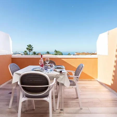 Playa Vistas With Breathtaking Sea View, Only 100 M To The Sea, Heated Pool, Aircondition, Wifi * Playa de las Américas