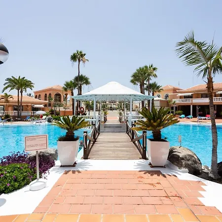 Playa Vistas With Breathtaking Sea View, Only 100 M To The Sea, Heated Pool, Aircondition, Wifi * Playa de las Américas