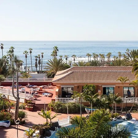 Playa Vistas With Breathtaking Sea View, Only 100 M To The Sea, Heated Pool, Aircondition, Wifi * Playa de las Américas