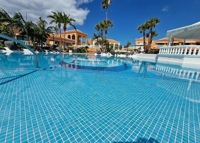 Playa Vistas With Breathtaking Sea View, Only 100 M To The Sea, Heated Pool, Aircondition, Wifi Apartman Playa de las Américas