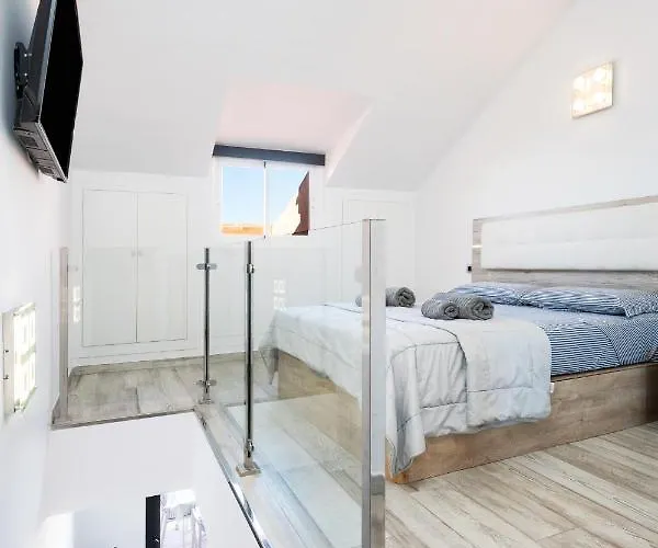 Playa Vistas With Breathtaking Sea View, Only 100 M To The Sea, Heated Pool, Aircondition, Wifi Apartman Playa de las Américas