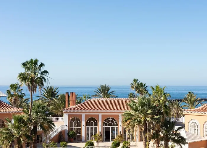 Playa Vistas With Breathtaking Sea View, Only 100 M To The Sea, Heated Pool, Aircondition, Wifi Apartman